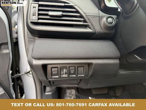 Used 2025 Subaru Outback Premium AWD/4WD image 17