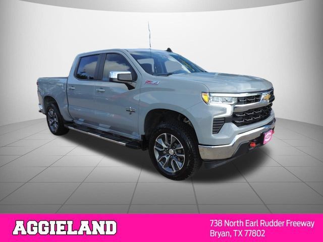 Used 2024 Chevrolet Silverado 1500 LT w/ Texas Edition Plus AWD/4WD image 3