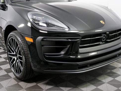 New 2026 Porsche Macan S AWD/4WD image 39