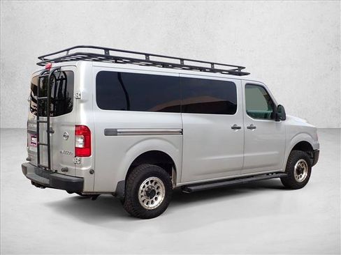 Used 2020 Nissan NV 3500 S RWD image 4