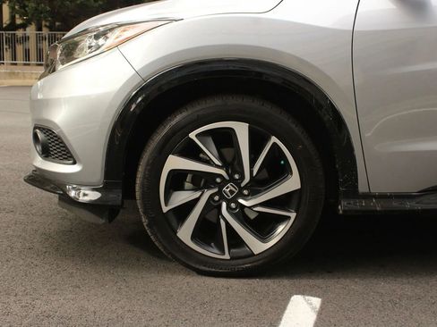 Used 2019 Honda HR-V Sport image 11