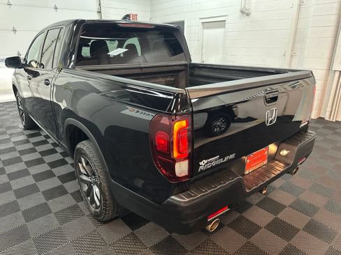 Used 2023 Honda Ridgeline Sport image 7