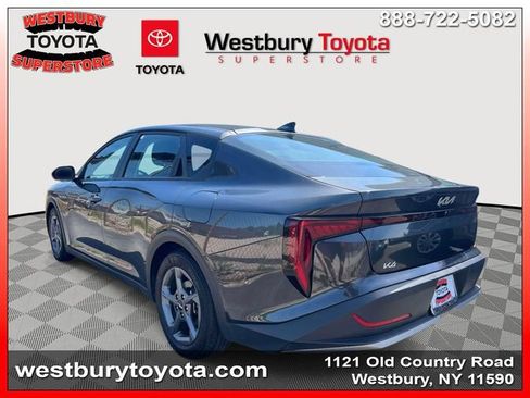 Used 2025 Kia K4 FWD image 9