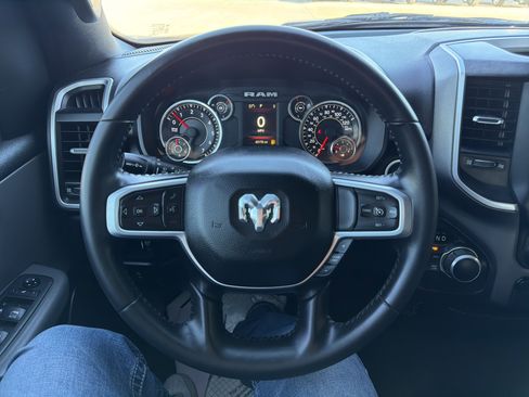 Used 2021 RAM 1500 Big Horn image 15