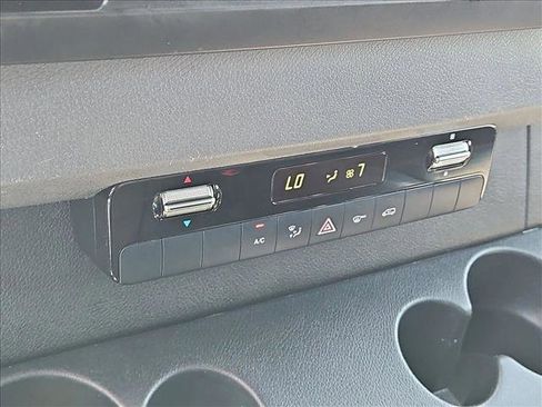 Used 2022 Mercedes-Benz Sprinter 2500 image 20