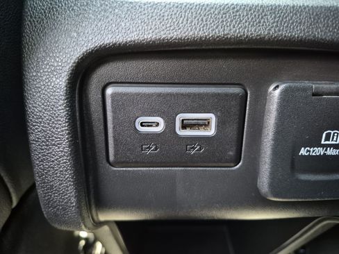 Used 2023 Chevrolet Blazer Premier w/ Driver Confidence II Package FWD image 29