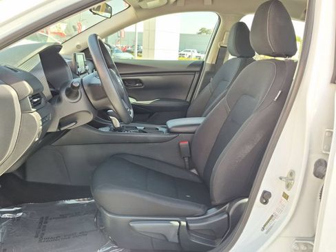 Used 2025 Nissan Sentra S FWD image 15