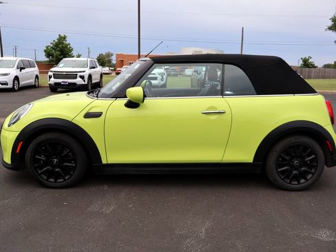 Used 2022 MINI Cooper Convertible w/ Premium Package FWD image 4