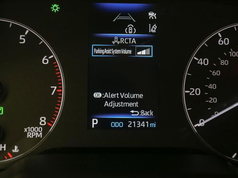 Used 2024 Toyota Corolla Cross AWD Hybrid image 39
