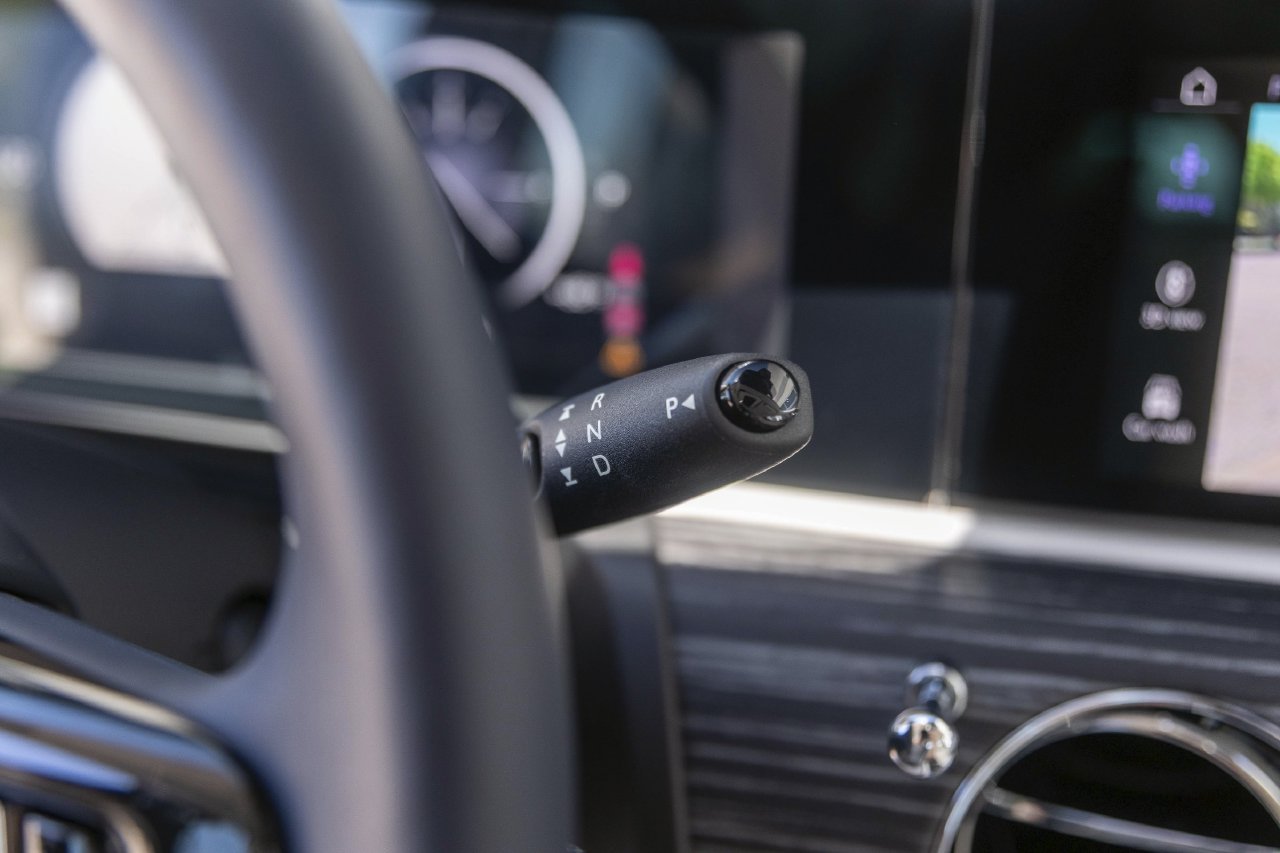 Certified 2025 Rolls-Royce Ghost AWD/4WD image 34
