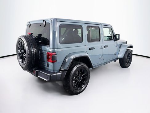 Used 2025 Jeep Wrangler Sahara w/ Safety Group image 8