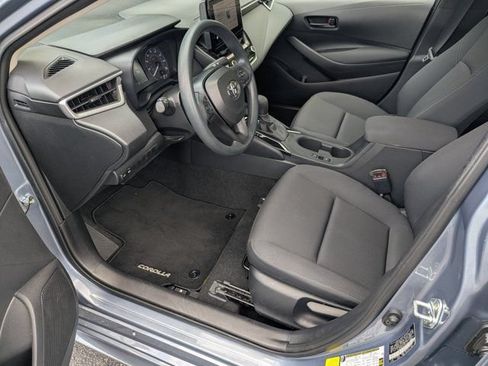 Used 2024 Toyota Corolla LE FWD image 9
