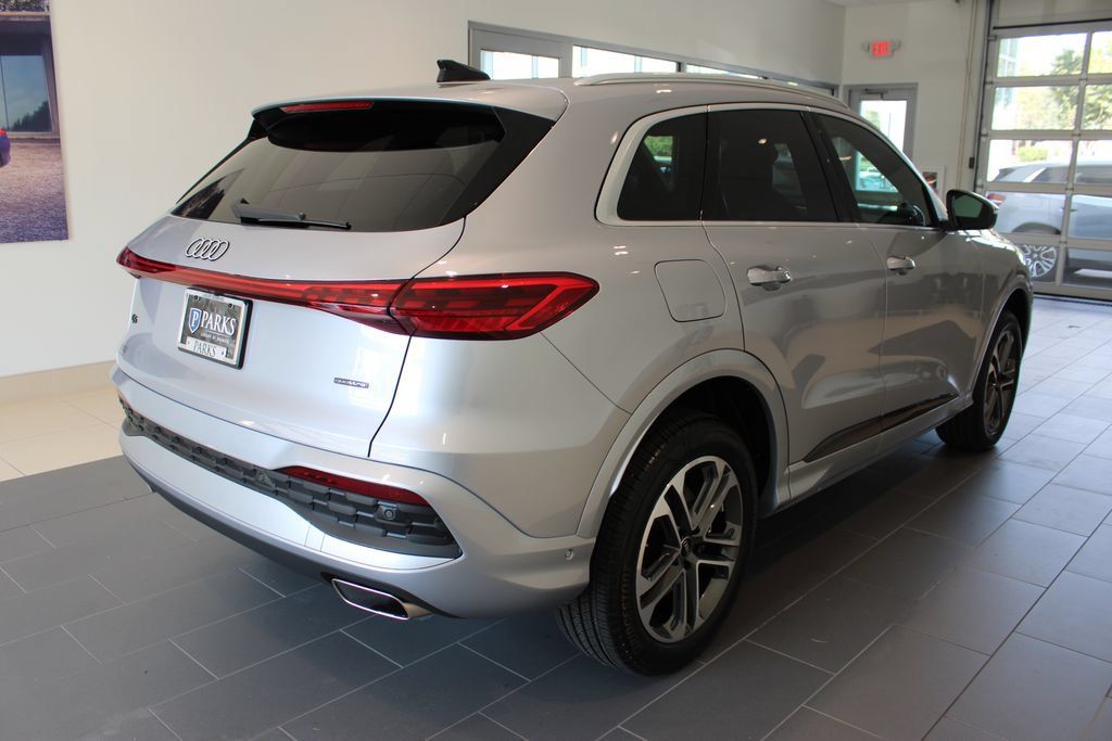 New 2026 Audi Q5 Premium Plus AWD/4WD image 18