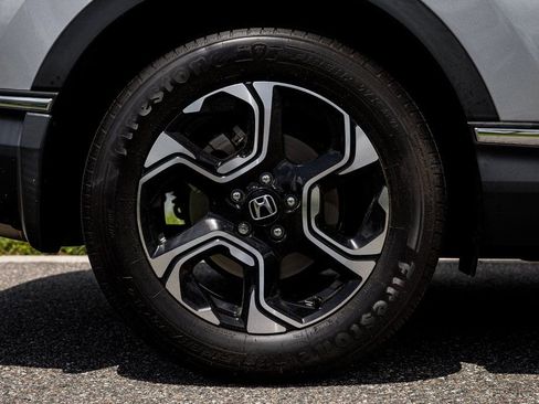 Used 2017 Honda CR-V Touring image 10