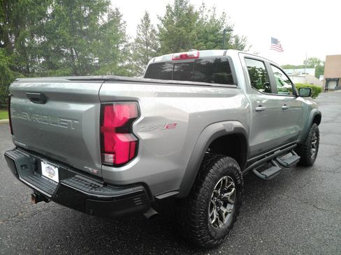Certified 2024 Chevrolet Colorado ZR2 w/ ZR2 Convenience Package III AWD/4WD image 6