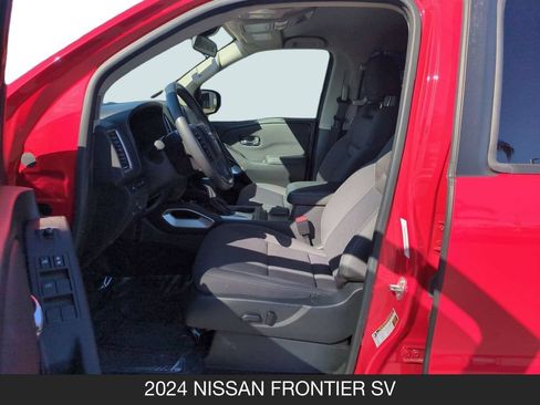 Certified 2024 Nissan Frontier SV w/ Technology Package RWD image 14