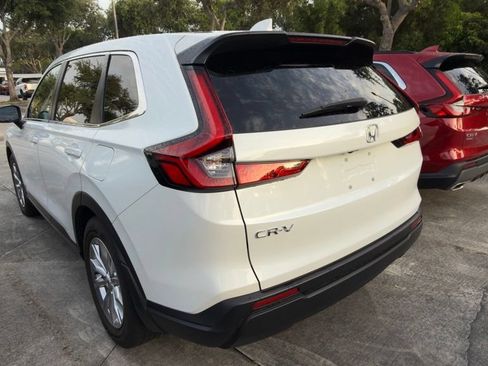 Used 2023 Honda CR-V EX image 7