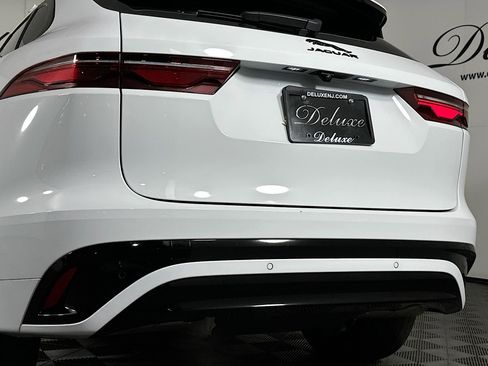 Used 2024 Jaguar F-PACE R-Dynamic S image 26
