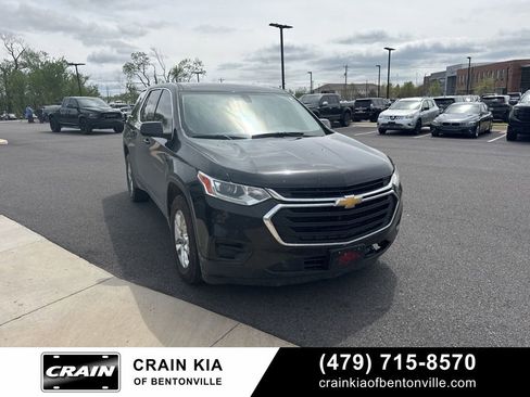 Used 2019 Chevrolet Traverse LS image 11