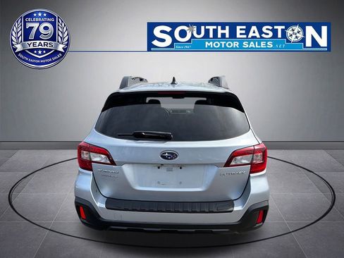 Used 2018 Subaru Outback 2.5i Premium AWD/4WD image 4
