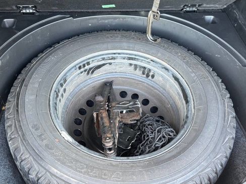 Used 2015 Jeep Cherokee Trailhawk w/ Comfort/Convenience Group image 20