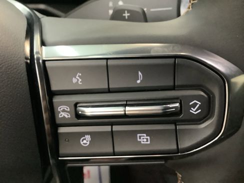 New 2026 GMC Acadia AT4 w/ LPO, All-Weather Package image 19