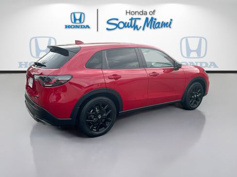 Certified 2024 Honda HR-V Sport image 7