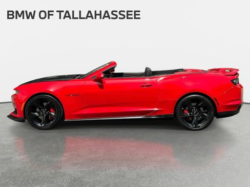 Used 2022 Chevrolet Camaro SS RWD image 9