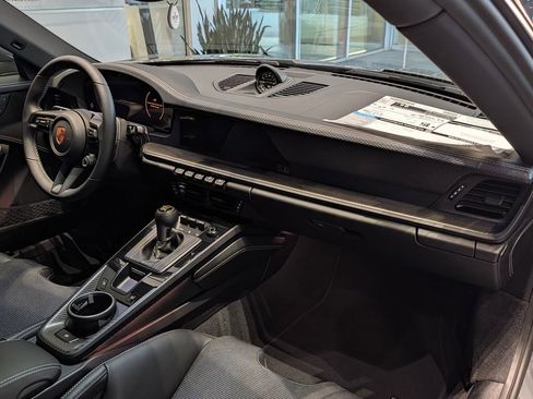 New 2026 Porsche 911 GT3 image 18