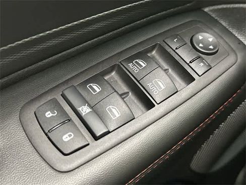 Used 2025 Dodge Durango GT image 20