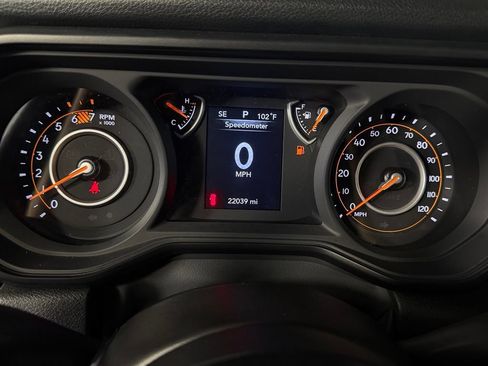 Used 2024 Jeep Wrangler Sport AWD/4WD image 15