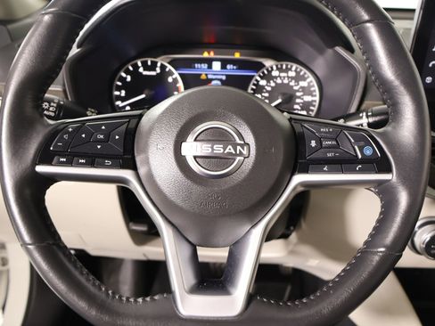 Used 2023 Nissan Altima 2.5 SL FWD image 3