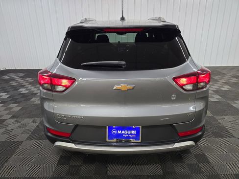 Used 2023 Chevrolet TrailBlazer LT w/ Convenience Package AWD/4WD image 11