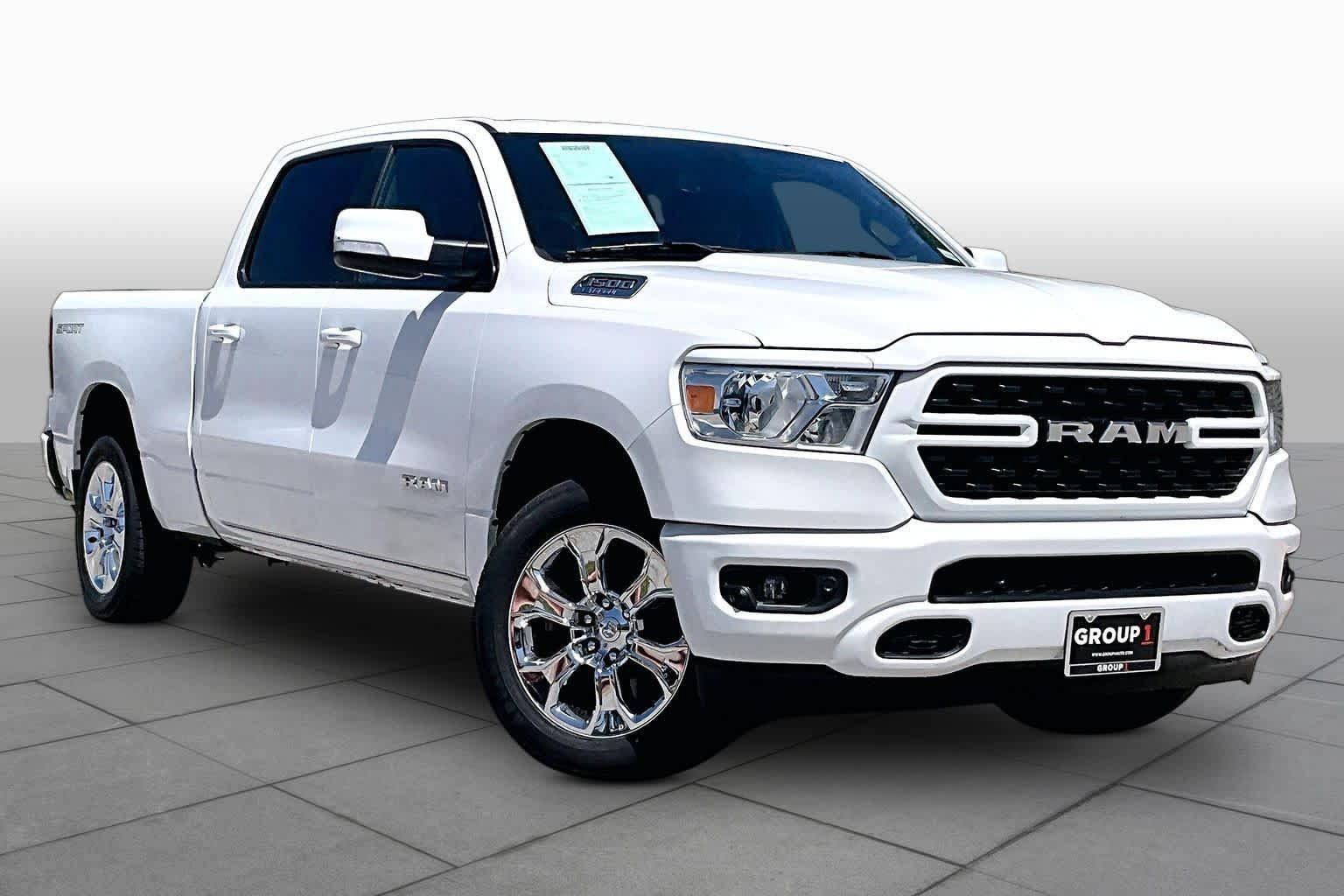 Used 2022 RAM 1500 Big Horn AWD/4WD image 3