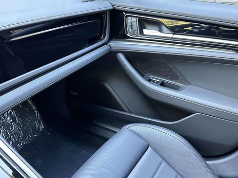 New 2025 Porsche Panamera image 26