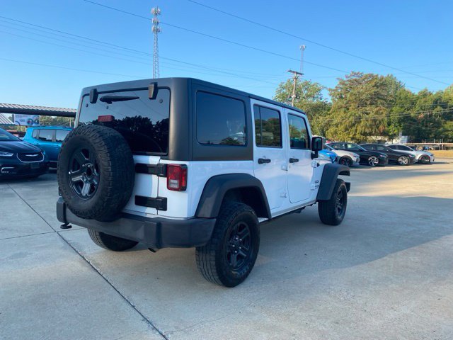 Used 2018 Jeep Wrangler Unlimited Sport w/ Connectivity Group AWD/4WD image 12