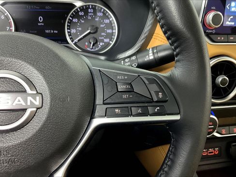 Used 2024 Nissan Sentra SV w/ SV Premium Package FWD image 12