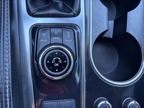 Used 2017 Nissan Maxima Platinum image 23