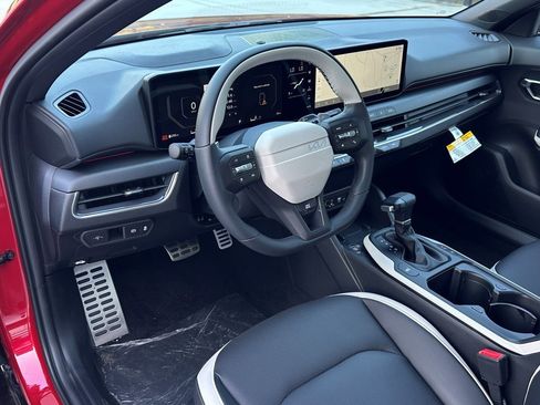 New 2025 Kia K4 GT-Line Turbo image 18