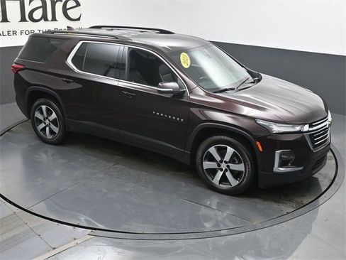 Used 2023 Chevrolet Traverse LT w/ LT Premium Package image 37