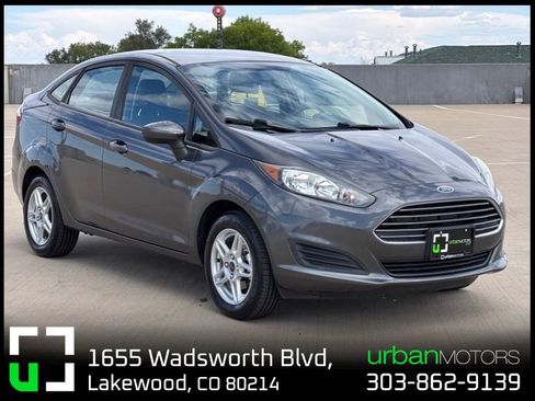 Used 2019 Ford Fiesta SE image 1