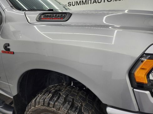 Used 2023 RAM 2500 Big Horn w/ Night Edition image 24