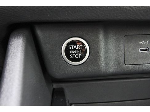 Certified 2023 Nissan Rogue S FWD image 27