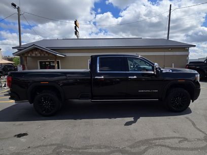 Used 2022 GMC Sierra 3500 Denali w/ Denali Black Diamond Edition