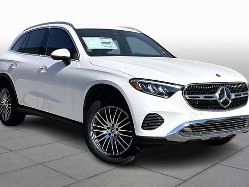 New 2026 Mercedes-Benz GLC 300 GLC 300 image 2