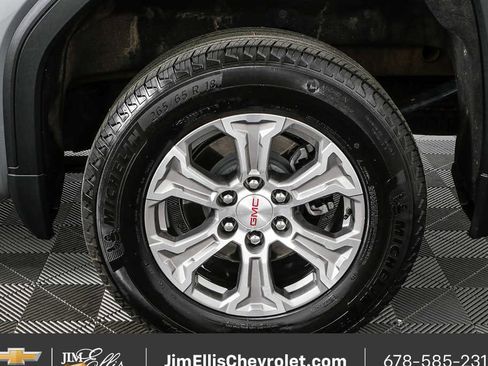 Used 2025 GMC Sierra 1500 SLT image 32