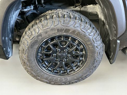 Used 2025 Toyota Tundra SR5 image 11