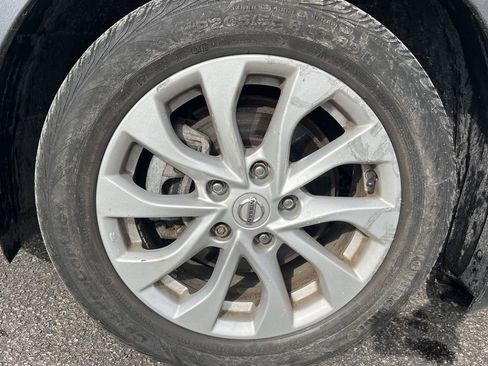 Used 2019 Nissan Sentra SV image 26