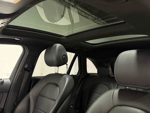 Used 2018 Mercedes-Benz GLC 300 4MATIC image 14