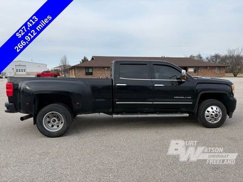 Used 2018 GMC Sierra 3500 Denali w/ Duramax Plus Package image 9